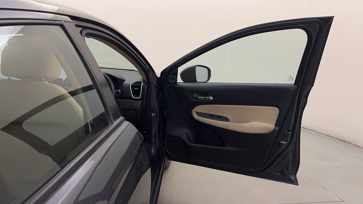 Used 2024 Honda City VX Petrol MT Petrol Manual interior RIGHT FRONT DOOR OPEN VIEW