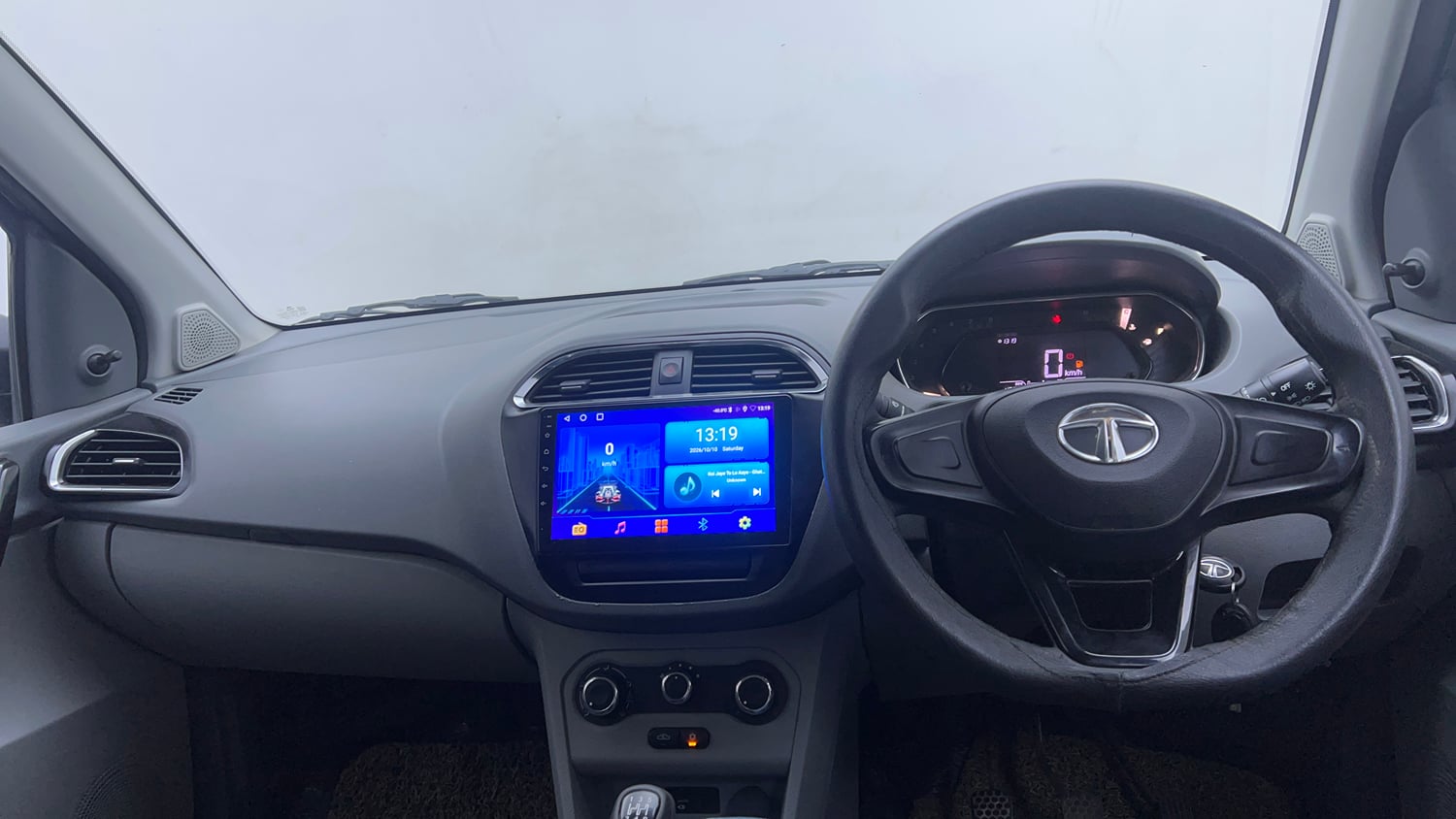 Used 2021 Tata Tigor XM Petrol Manual interior DASHBOARD VIEW