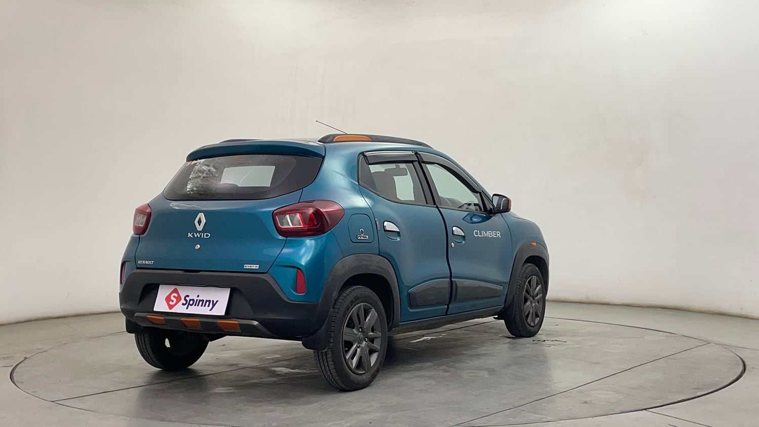 Used 2020 Renault Kwid CLIMBER 1.0 AMT Opt Petrol Automatic exterior RIGHT REAR CORNER VIEW