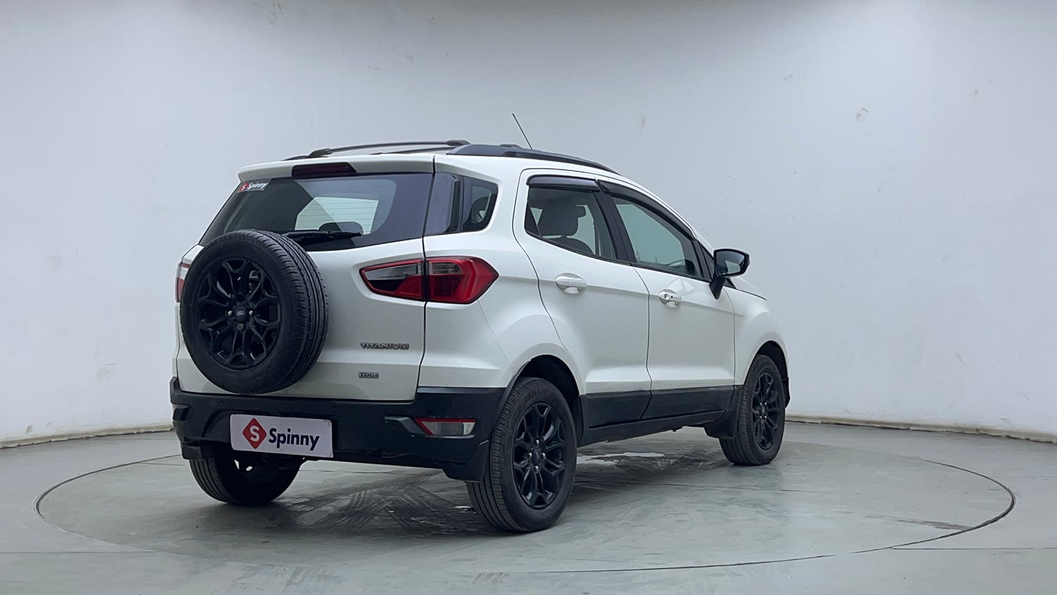 Used 2017 Ford EcoSport Titanium 1.5L TDCi Diesel Manual exterior RIGHT REAR CORNER VIEW