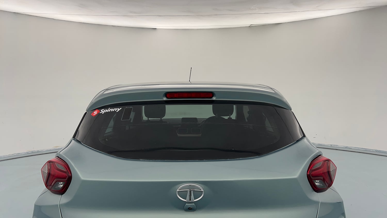 Used 2022 Tata Punch Accomplished MT Petrol Manual exterior BACK WINDSHIELD VIEW