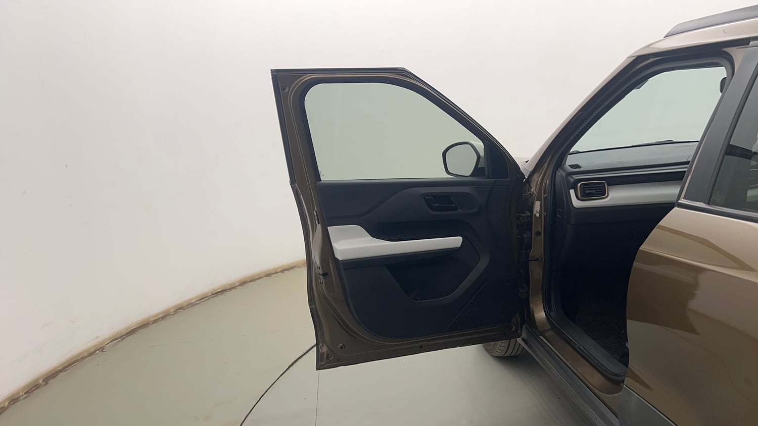 Used 2022 Tata Punch Accomplished AMT Petrol Automatic interior LEFT FRONT DOOR OPEN VIEW