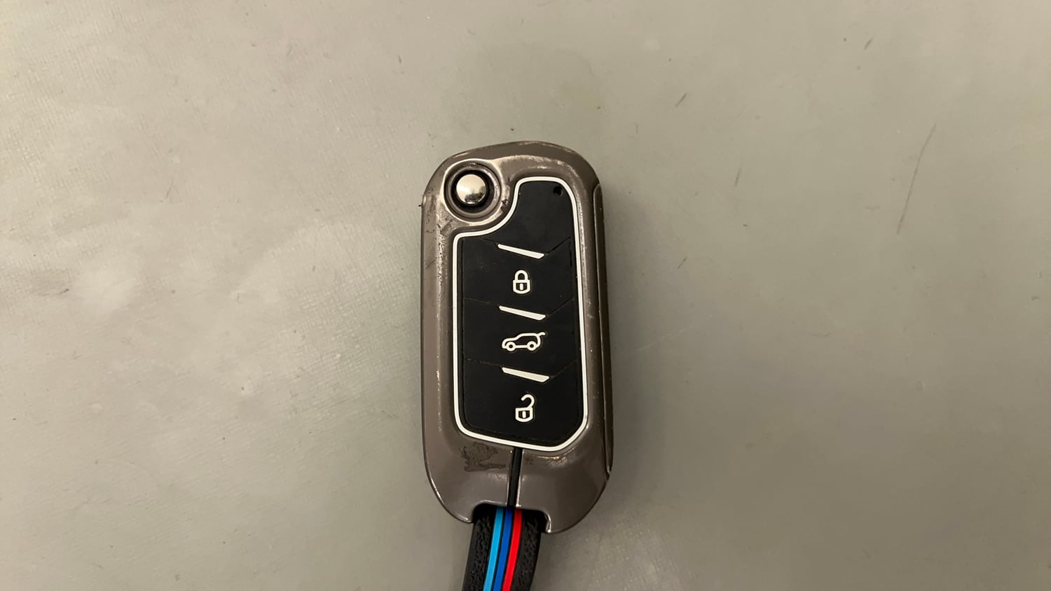 Used 2024 Mahindra XUV700 AX7 Diesel MT 7 STR Diesel Manual extra CAR KEY VIEW