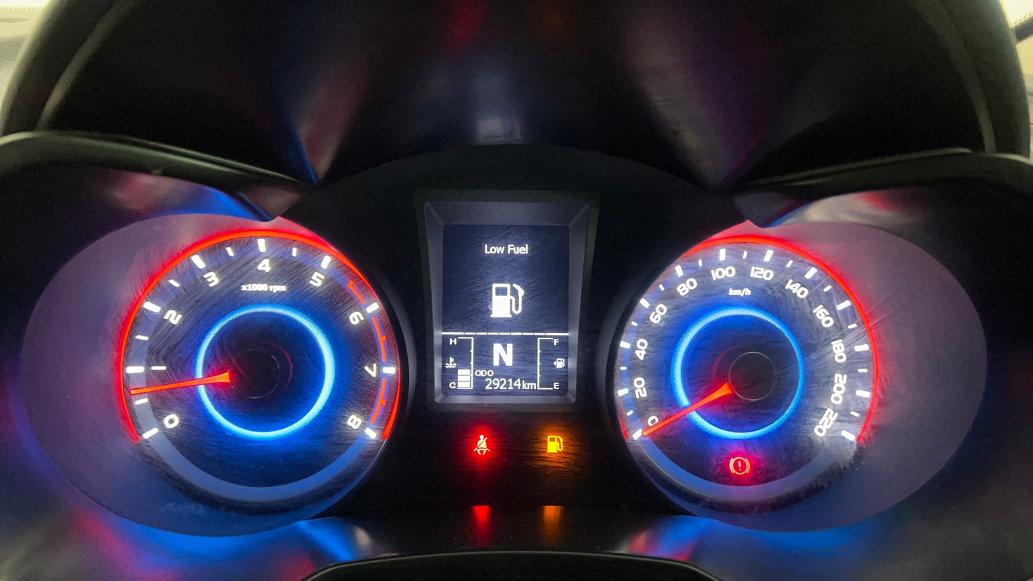 Used 2023 Mahindra XUV 300 W8 (O) 1.2 Petrol AMT Petrol Automatic interior CLUSTERMETER VIEW