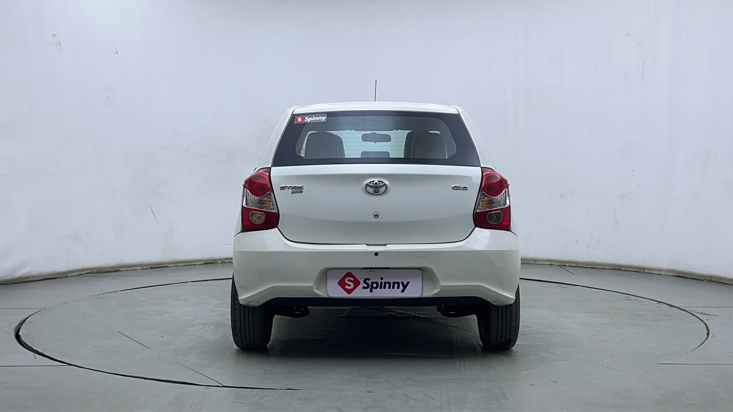 Used 2017 Toyota Etios Liva GXD Diesel Manual exterior BACK VIEW
