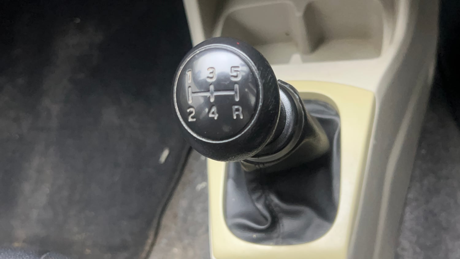 Used 2021 Maruti Suzuki Alto 800 LXi Petrol Manual interior GEAR  KNOB VIEW