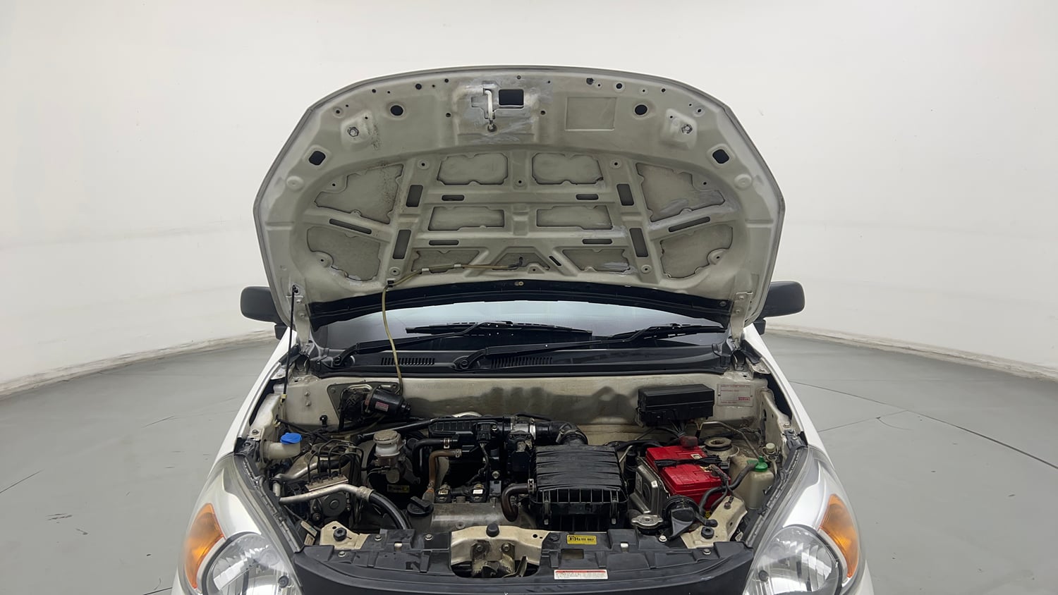 Used 2021 Maruti Suzuki Alto 800 LXi Petrol Manual engine ENGINE & BONNET OPEN FRONT VIEW