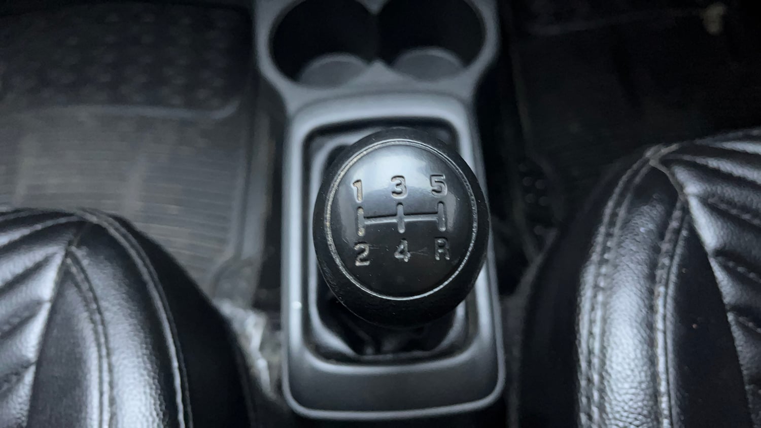 Used 2024 Maruti Suzuki Alto K10 VXi Plus Petrol Manual interior GEAR  KNOB VIEW
