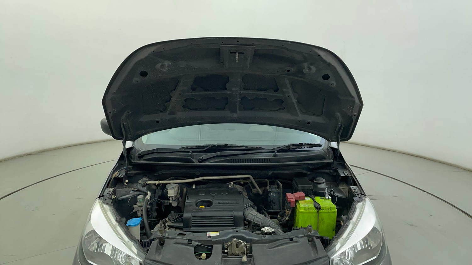 Used 2014 Maruti Suzuki Celerio VXi AMT Petrol Automatic engine ENGINE & BONNET OPEN FRONT VIEW