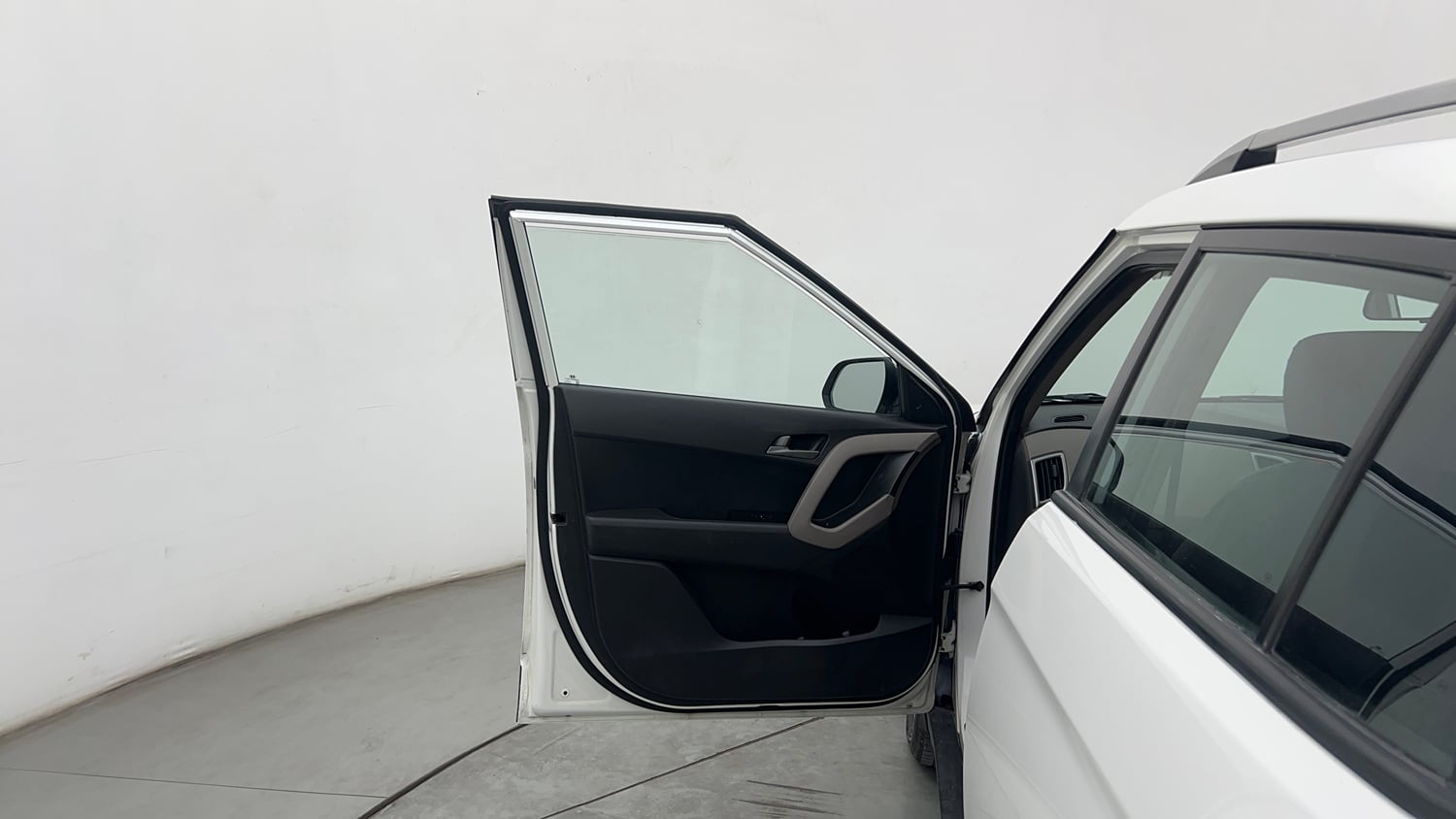 Used 2017 Hyundai Creta SX Plus 1.6 CRDI Diesel Manual interior LEFT FRONT DOOR OPEN VIEW