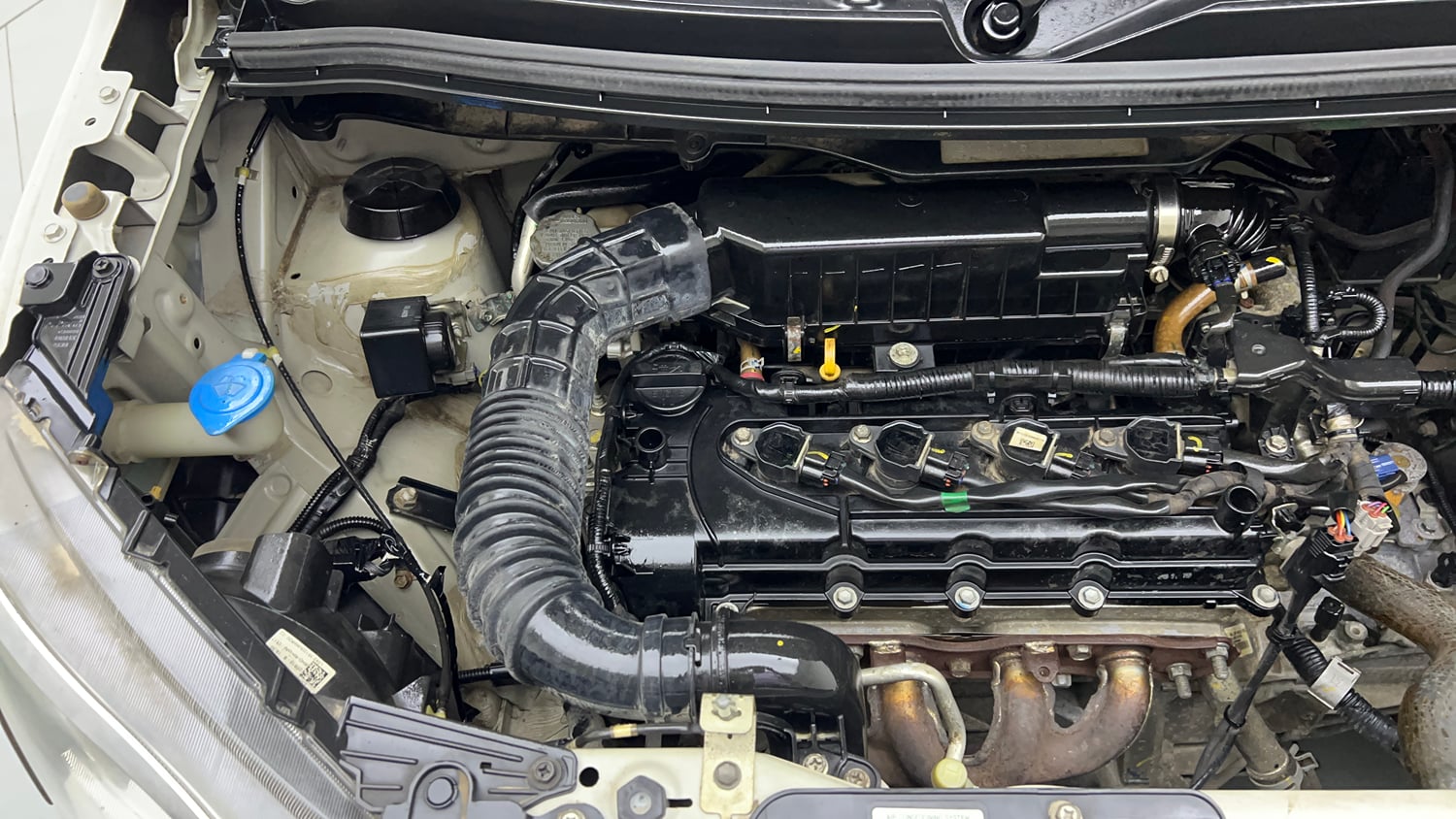 Used 2019 Maruti Suzuki Wagon R VXi 1.2 Petrol Manual engine ENGINE RIGHT SIDE VIEW