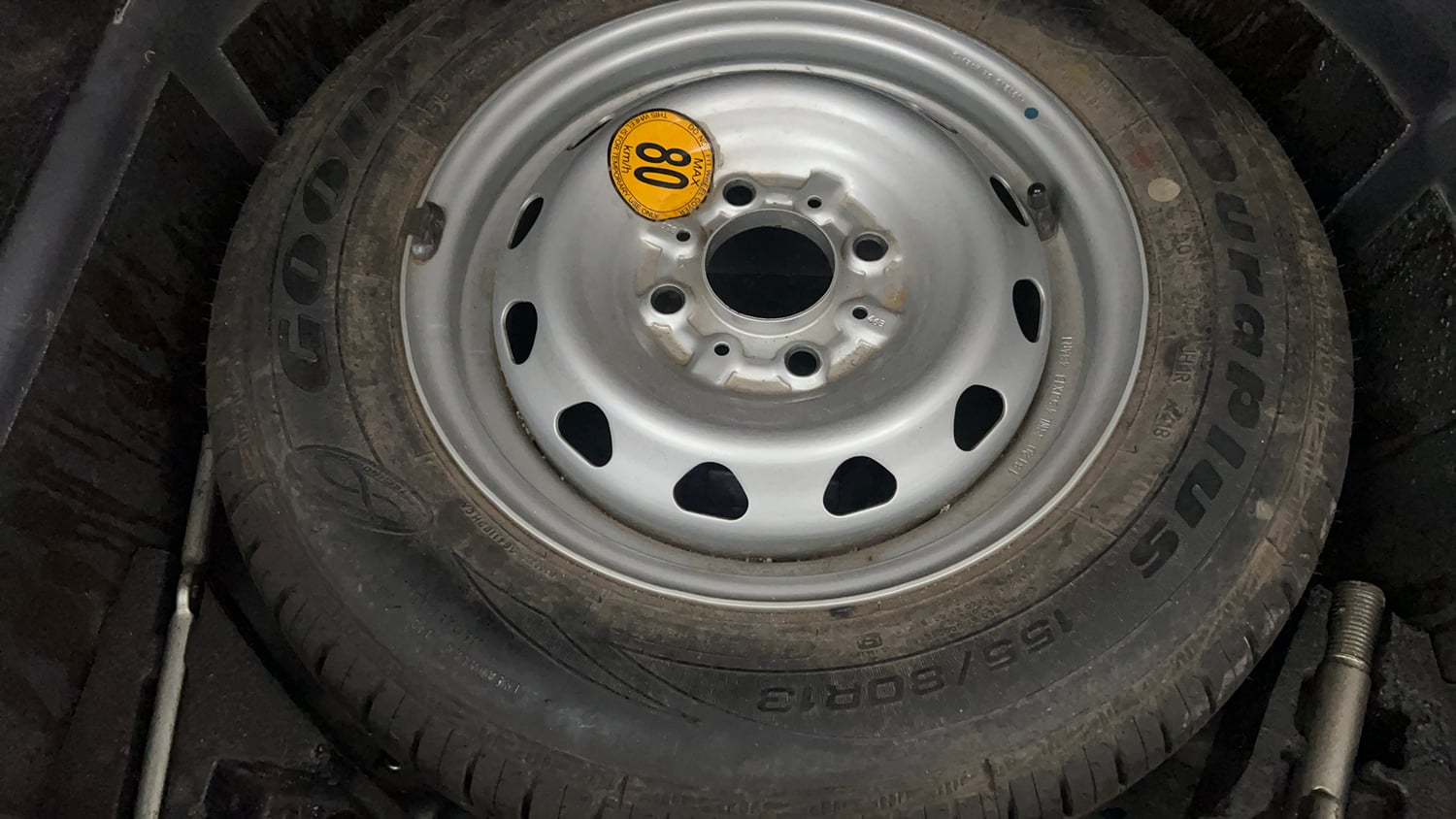 Used 2020 Tata Tigor Revotron XZ Petrol Manual tyres SPARE TYRE VIEW