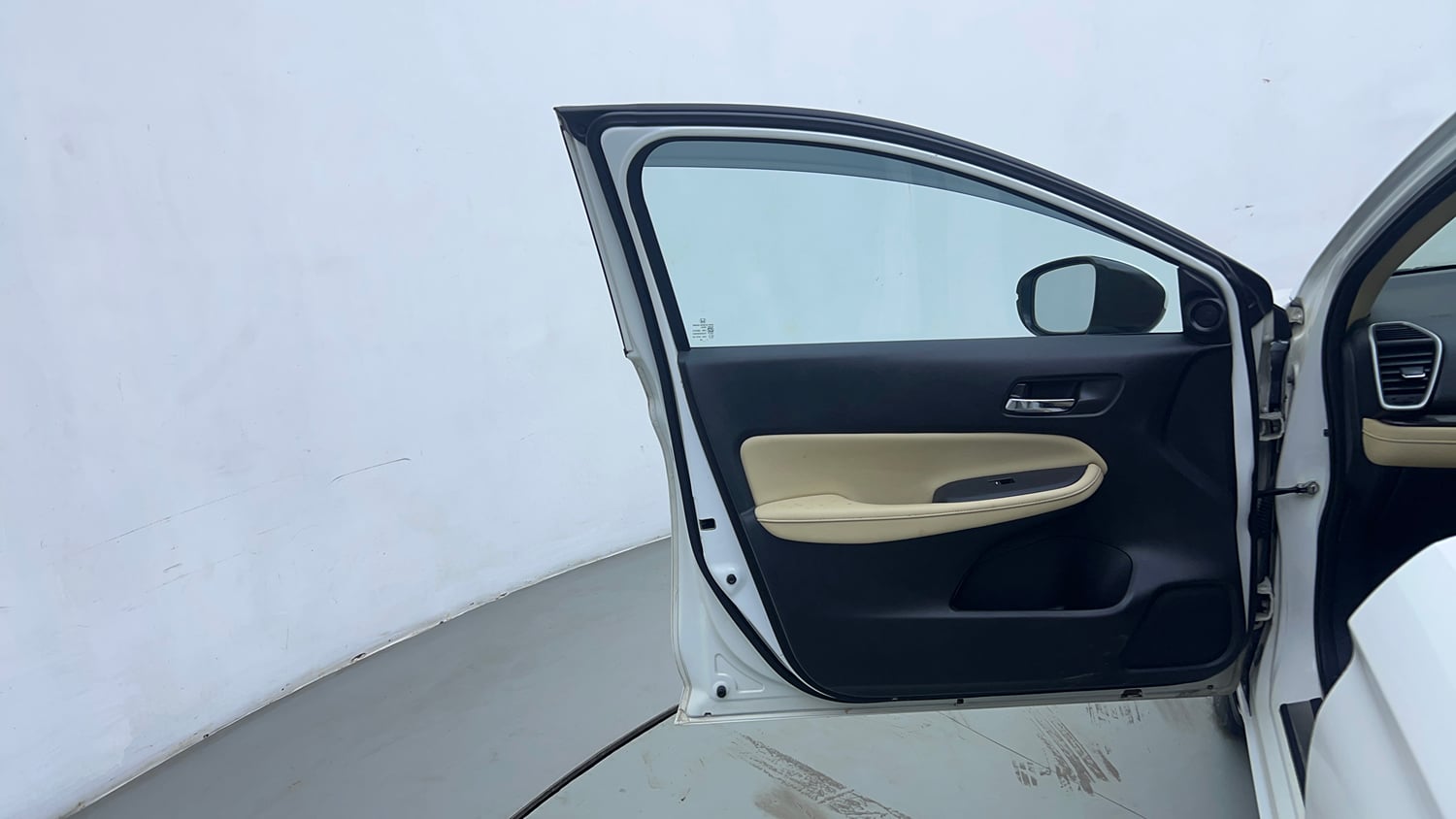 Used 2021 Honda City ZX Petrol Petrol Manual interior LEFT FRONT DOOR OPEN VIEW