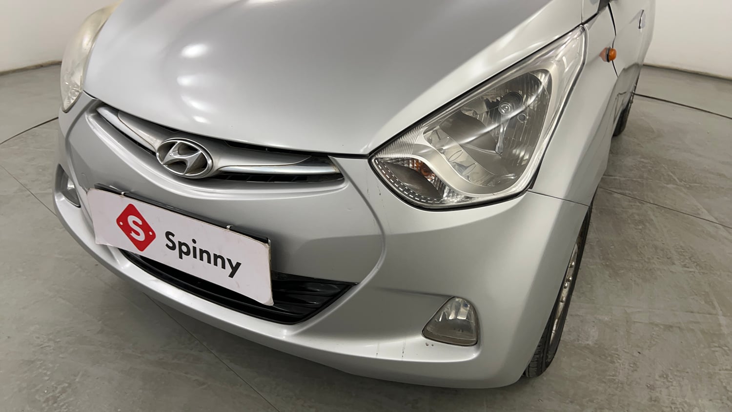 Used 2018 Hyundai Eon Era + Petrol Manual dents MINOR SCRATCH