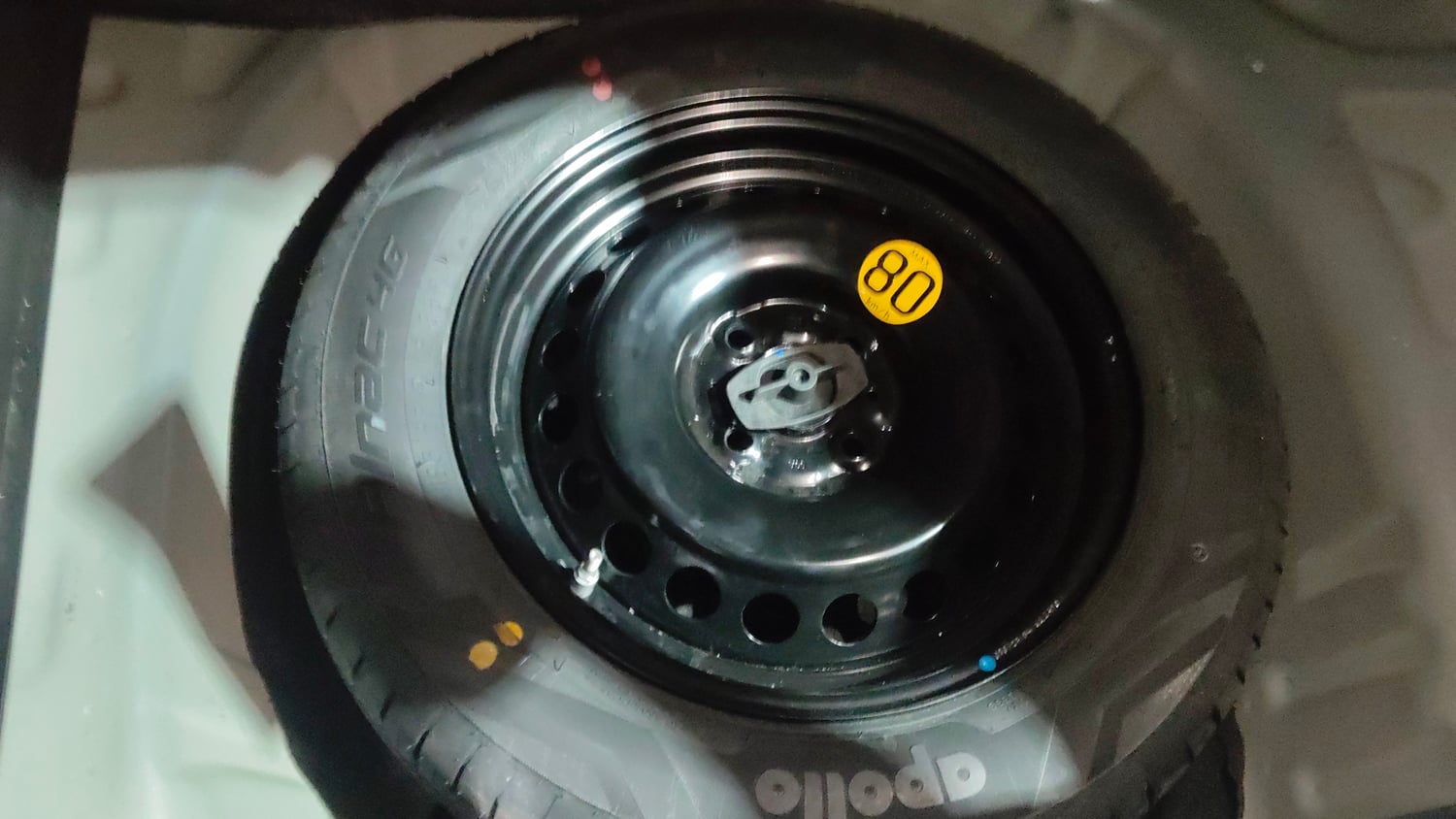 Used 2023 Maruti Suzuki Baleno Alpha AGS Petrol Automatic tyres SPARE TYRE VIEW