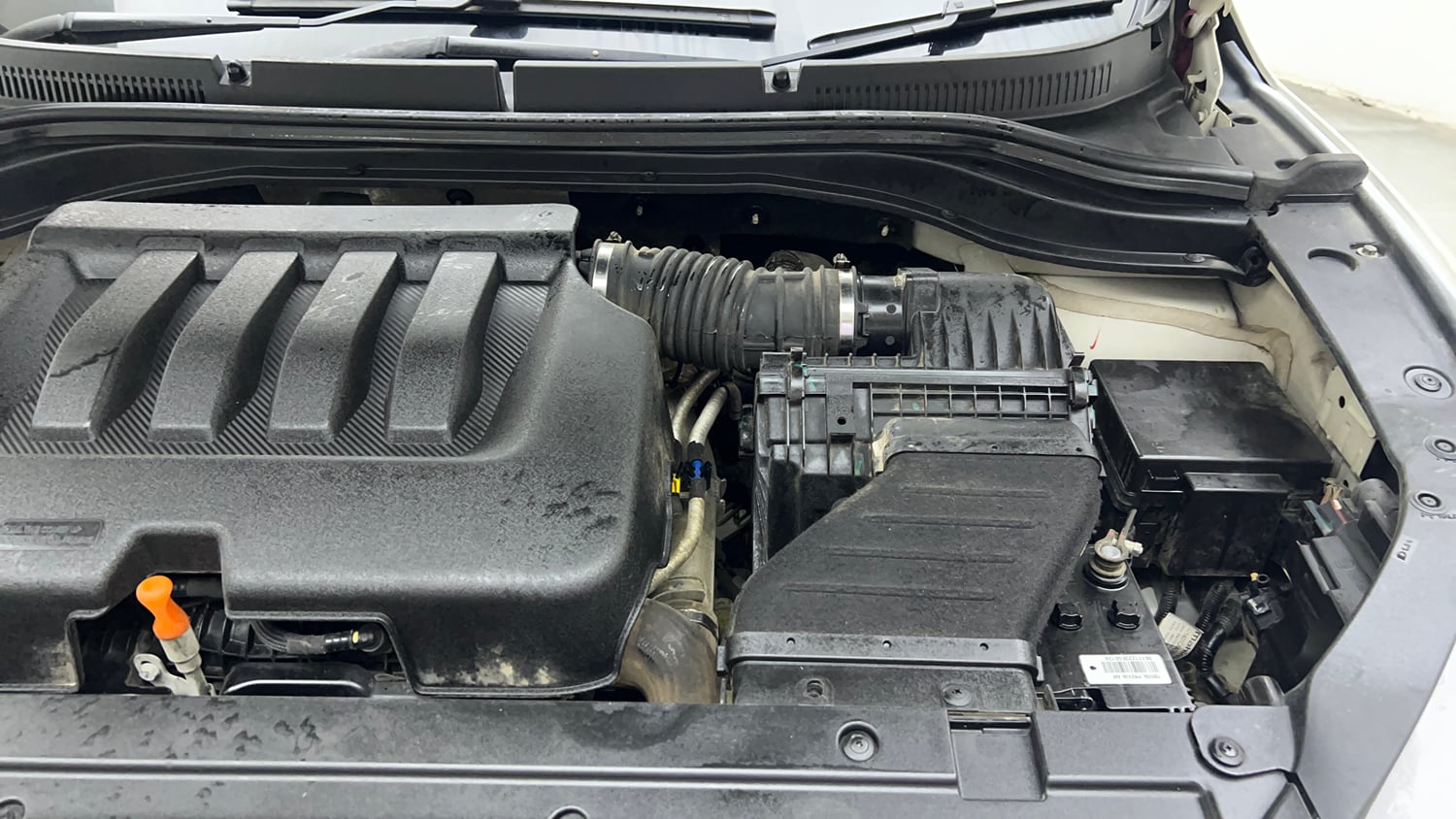 Used 2022 Mahindra XUV700 AX 5 Petrol MT 7 STR Petrol Manual engine ENGINE LEFT SIDE VIEW