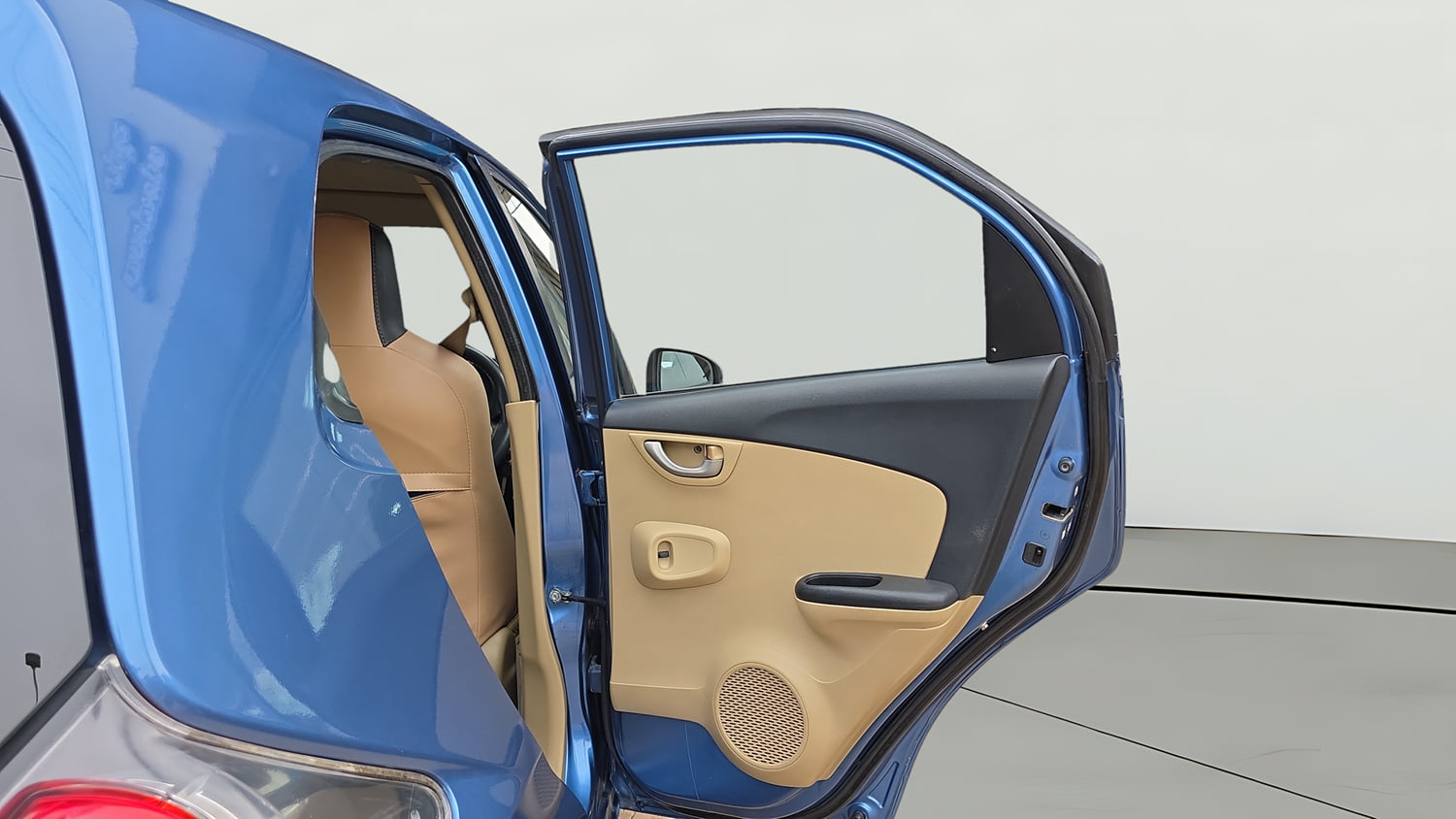 Used 2015 Honda Brio VX AT Petrol Automatic interior RIGHT REAR DOOR OPEN VIEW
