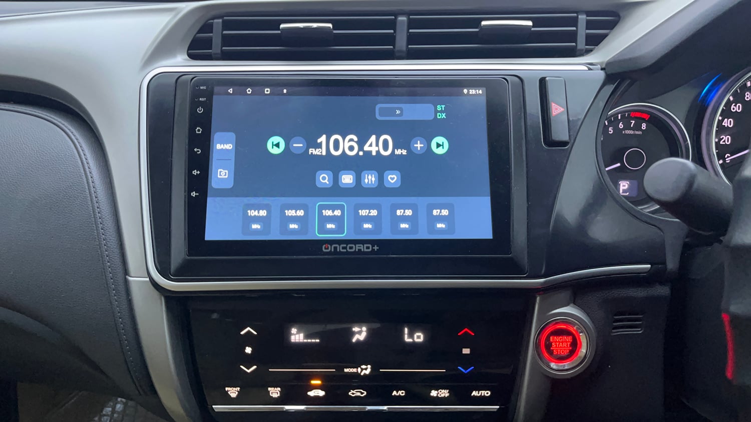 Used 2017 Honda City ZX CVT Petrol Petrol Automatic interior MUSIC SYSTEM & AC CONTROL VIEW