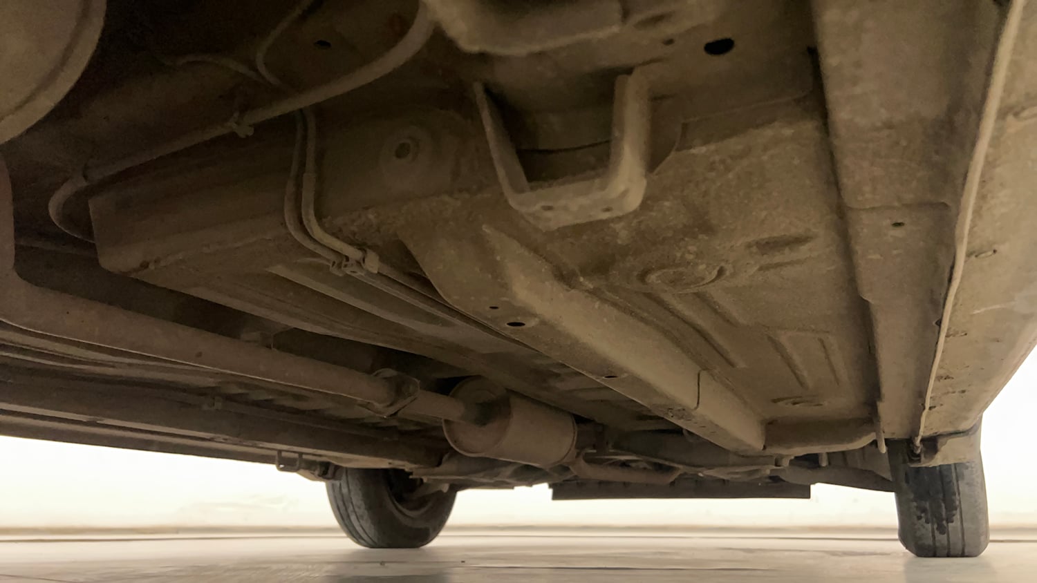 Used 2013 Maruti Suzuki A-Star VXI Petrol Manual extra REAR RIGHT UNDERBODY VIEW