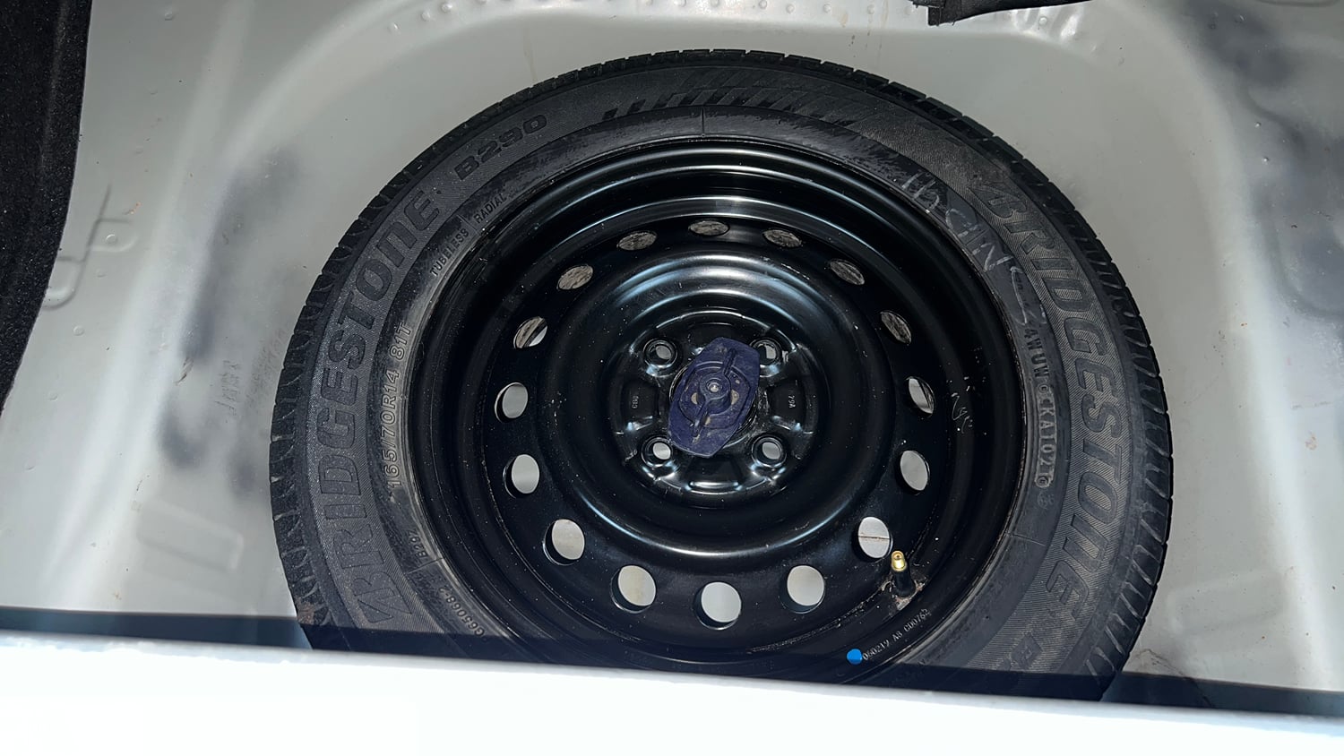 Used 2019 Maruti Suzuki Wagon R VXi 1.2 Petrol Manual tyres SPARE TYRE VIEW
