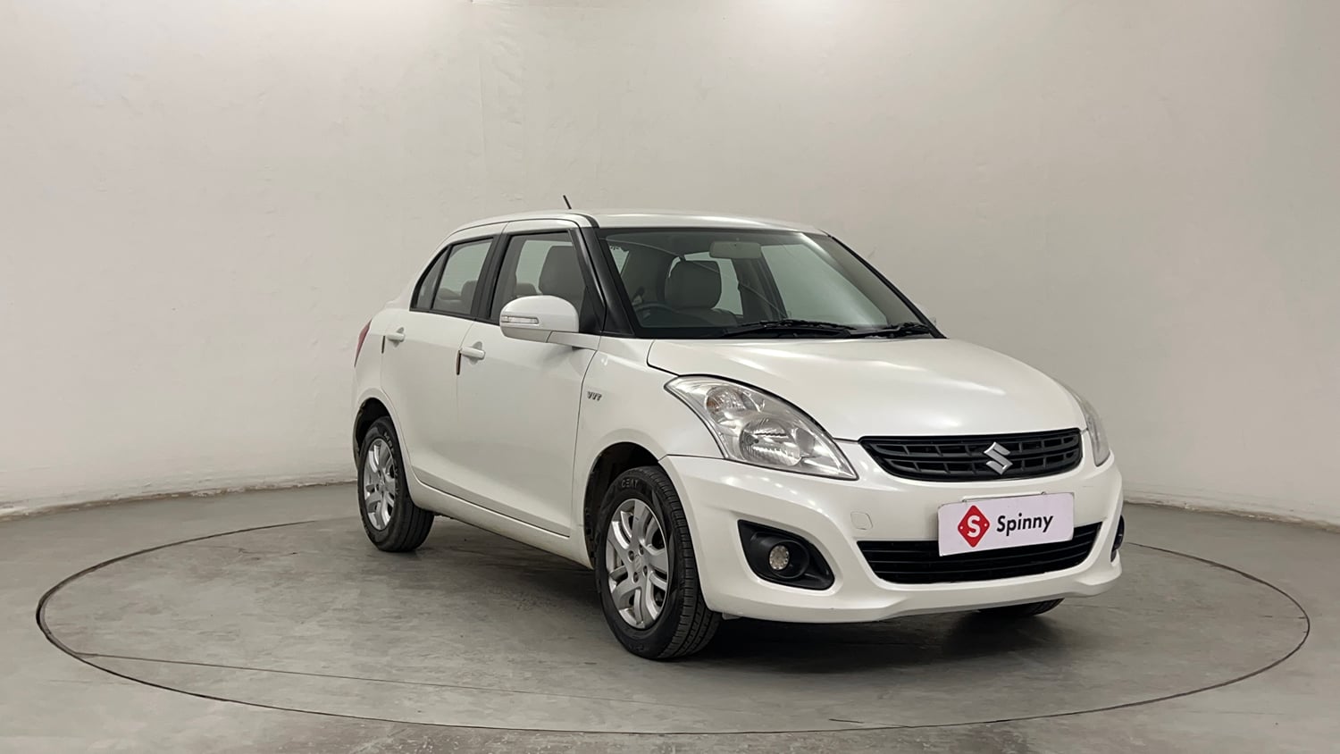 Used 2012 Maruti Suzuki Swift Dzire ZXI Petrol Manual exterior RIGHT FRONT CORNER VIEW