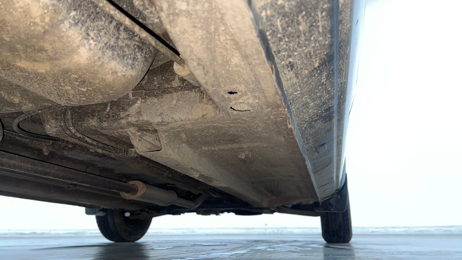 Used 2019 Renault Kwid RXL Petrol Manual extra REAR RIGHT UNDERBODY VIEW