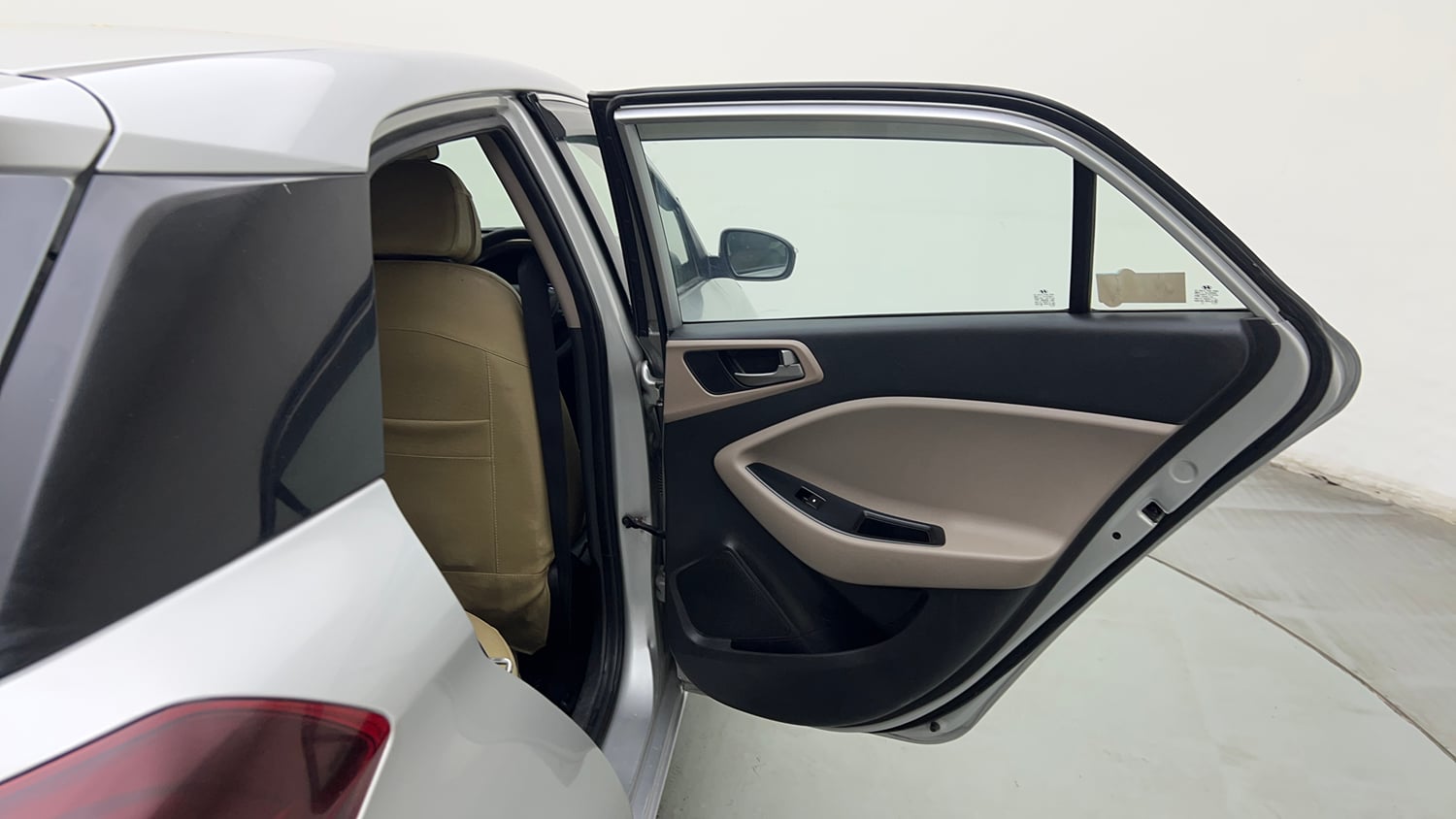 Used 2018 Hyundai Elite i20 Asta 1.2 (O) Petrol Manual interior RIGHT REAR DOOR OPEN VIEW