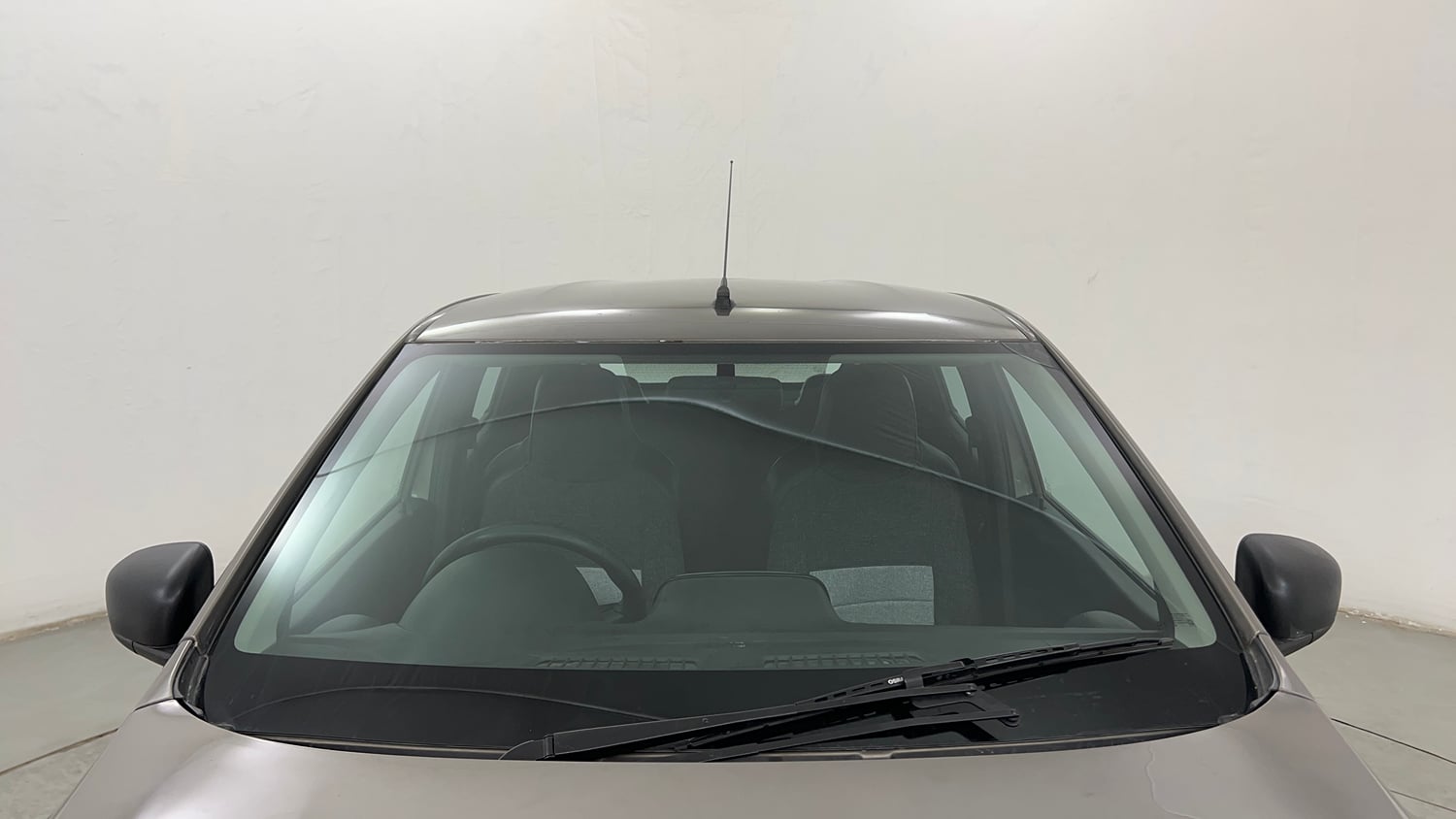 Used 2019 Renault Kwid RXL Petrol Manual exterior FRONT WINDSHIELD VIEW