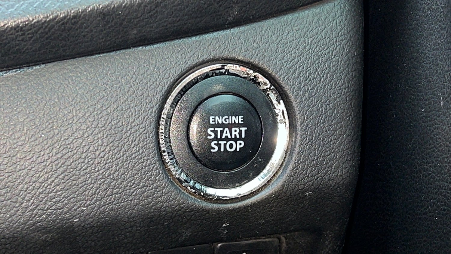Used 2015 Maruti Suzuki Baleno Zeta 1.2 Petrol Manual top_features Keyless start