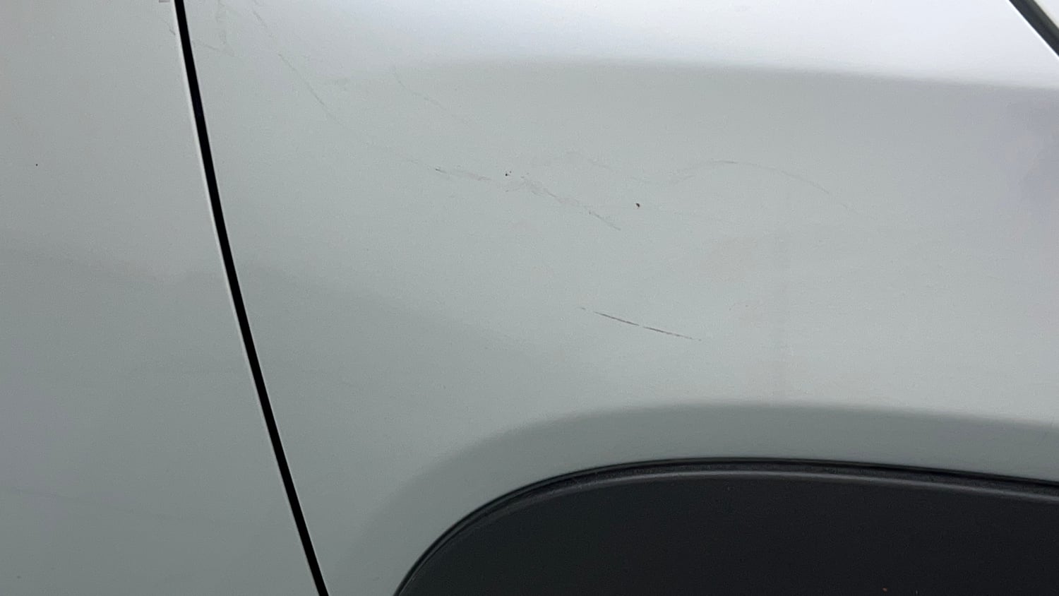 Used 2023 Maruti Suzuki Brezza ZXi AT Petrol Automatic dents MINOR SCRATCH