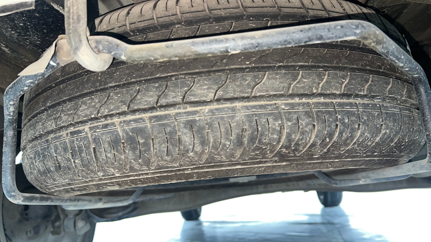 Used 2023 Maruti Suzuki XL6 Alpha Plus MT Petrol Petrol Manual tyres SPARE TYRE VIEW