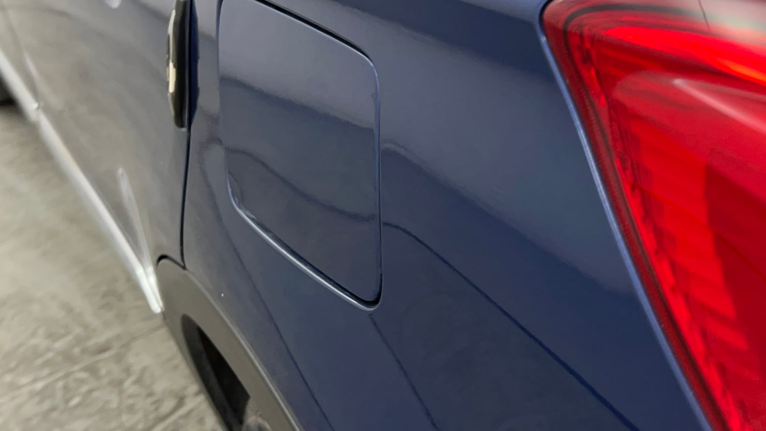 Used 2021 Maruti Suzuki S-Cross Zeta Petrol Manual dents MINOR SCRATCH