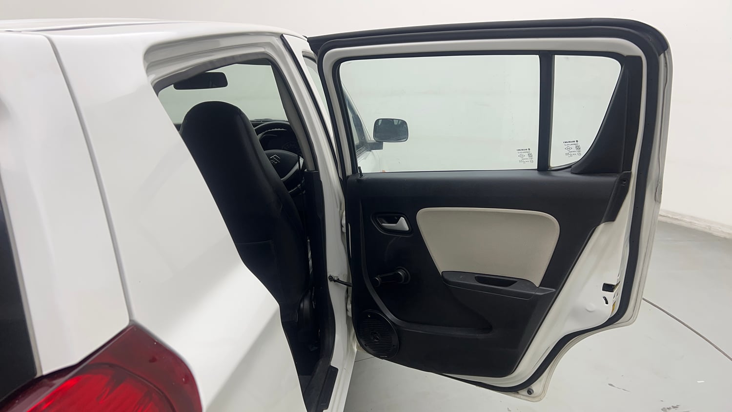 Used 2021 Maruti Suzuki Alto 800 LXi Petrol Manual interior RIGHT REAR DOOR OPEN VIEW