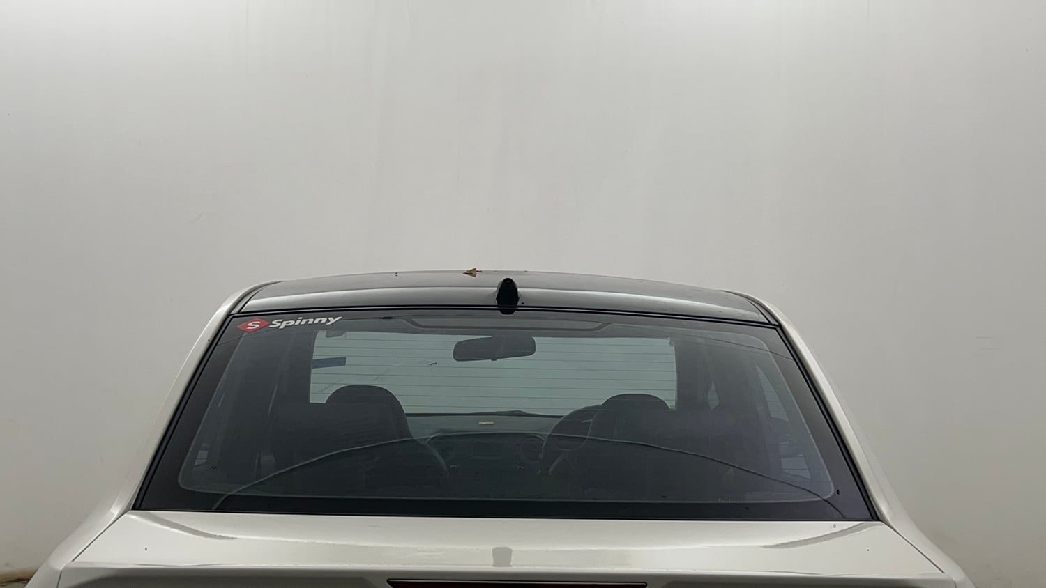 Used 2020 Hyundai Xcent S Petrol Manual exterior BACK WINDSHIELD VIEW