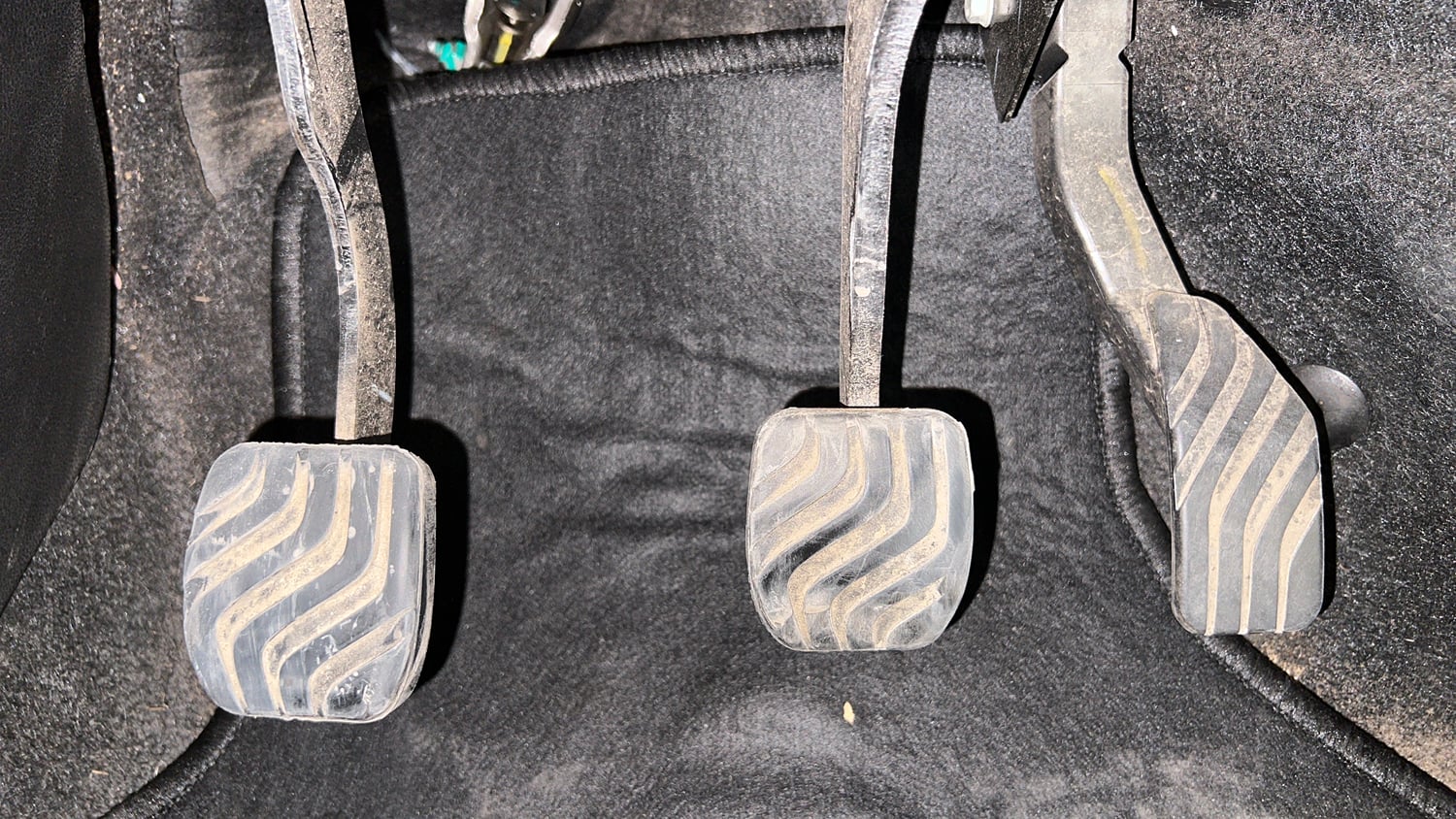 Used 2023 Renault Triber RXZ Petrol Manual interior PEDALS VIEW