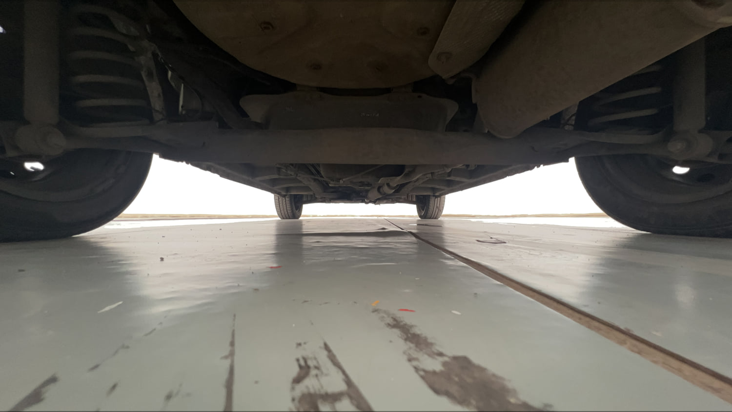 Used 2018 Mahindra KUV100 NXT K6 Plus 6 STR Petrol Manual extra REAR UNDERBODY VIEW (TAKEN FROM REAR)