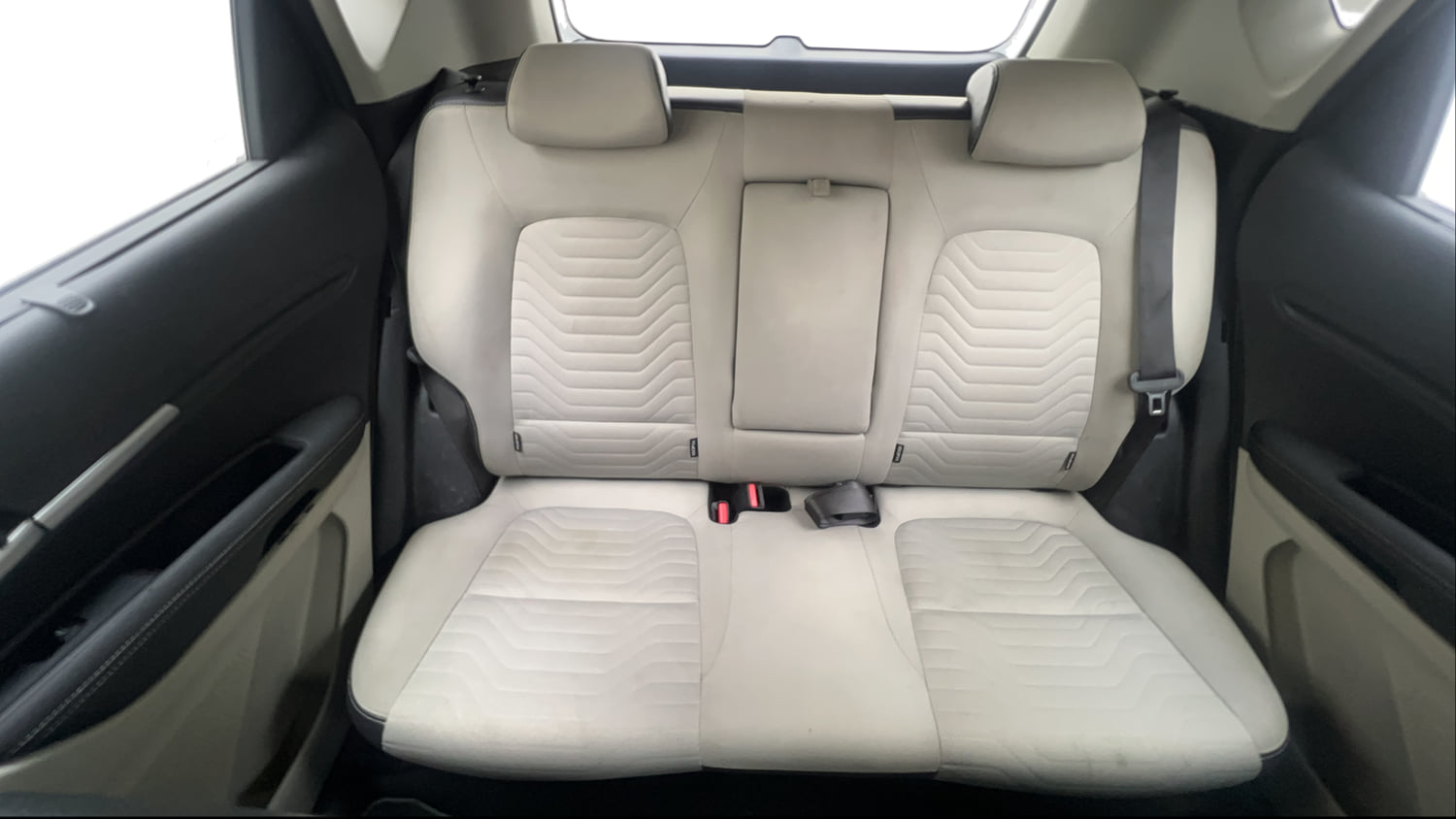 Used 2023 Kia Sonet HTX 1.5 Diesel Manual interior REAR SEAT CONDITION VIEW