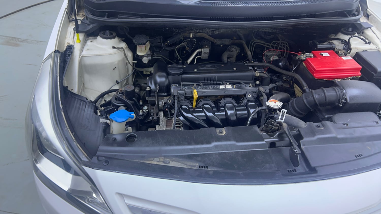 Used 2015 Hyundai Verna 1.4 VTVT Petrol Manual engine ENGINE RIGHT SIDE VIEW