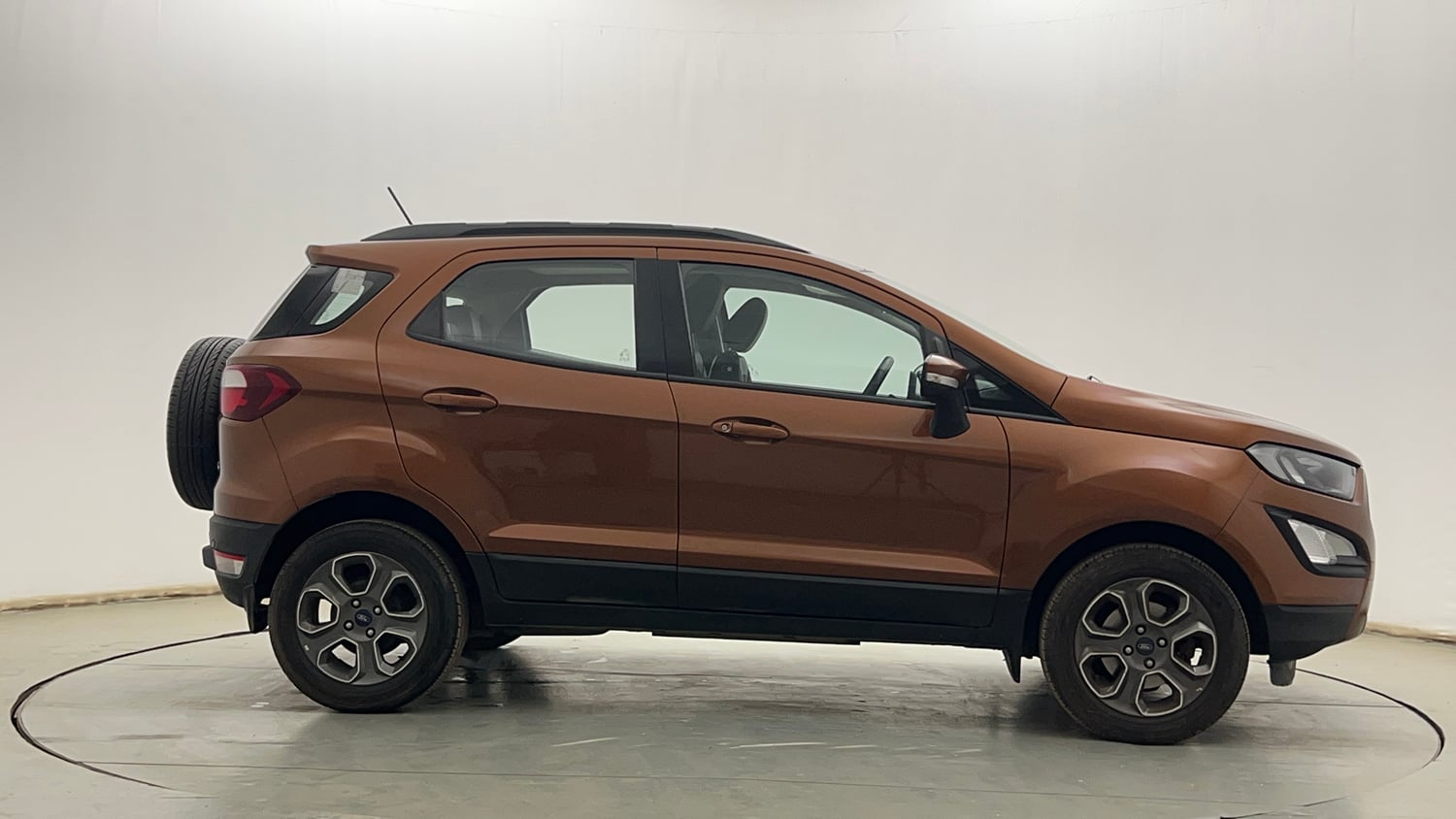 Used 2021 Ford EcoSport S MT 1.5 Ti-VCT Petrol Manual exterior RIGHT SIDE VIEW