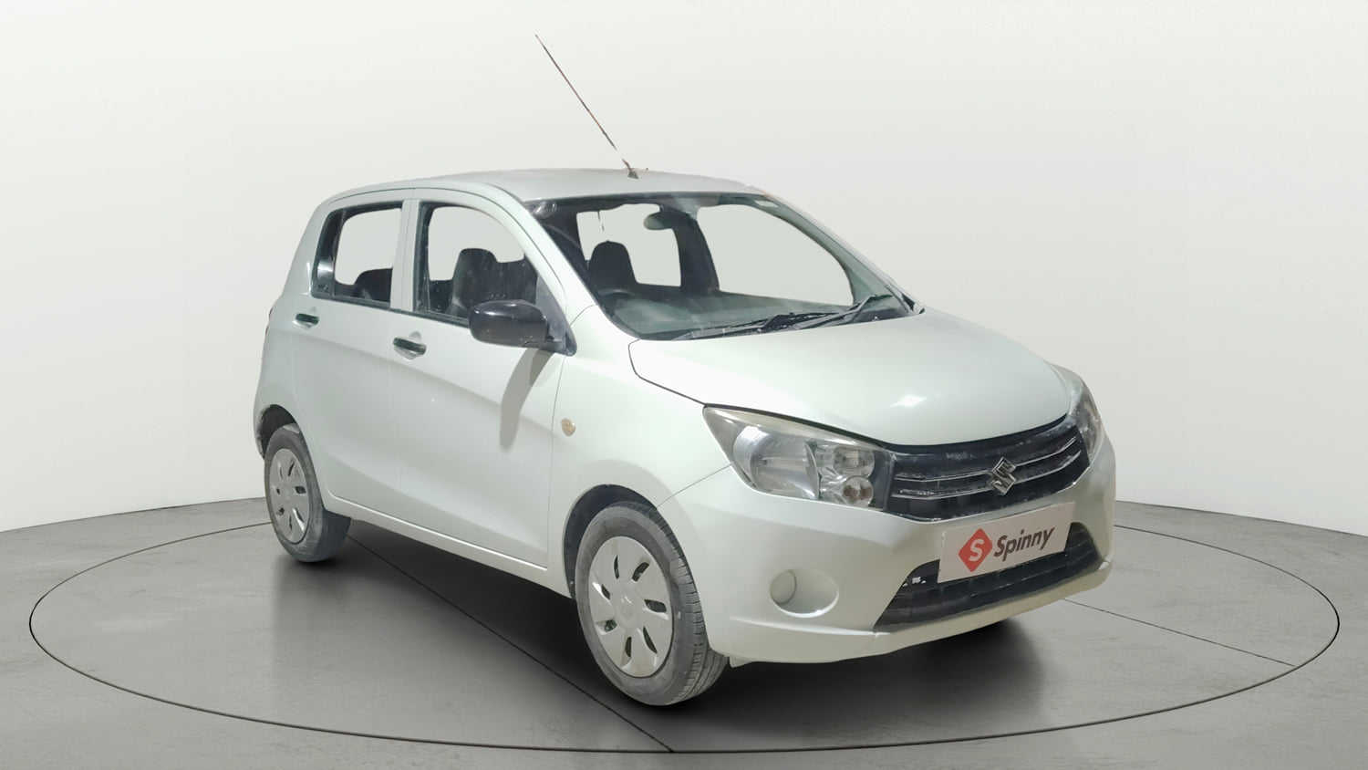 Used 2015 Maruti Suzuki Celerio VXi AMT Petrol Automatic exterior RIGHT FRONT CORNER VIEW