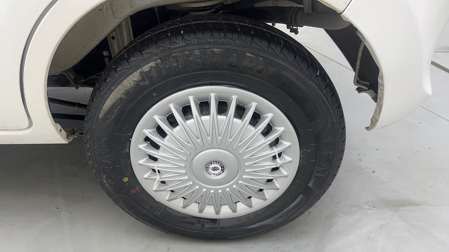 Used 2021 Maruti Suzuki Alto 800 LXi Petrol Manual tyres LEFT REAR TYRE RIM VIEW