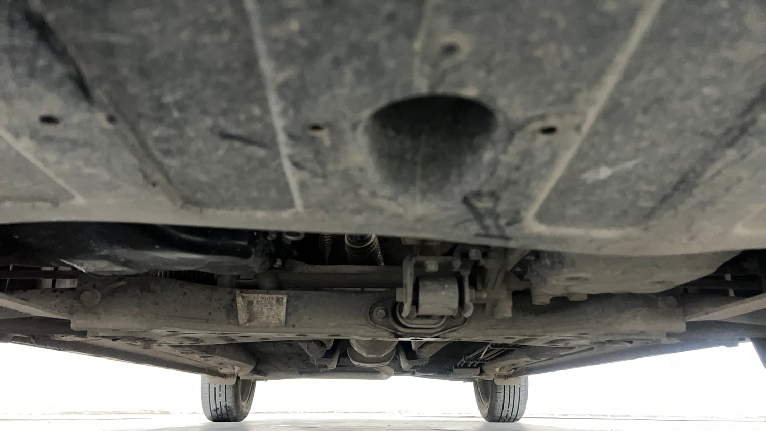 Used 2024 Hyundai New i20 Asta (O) 1.2 IVT Petrol Automatic extra FRONT LEFT UNDERBODY VIEW