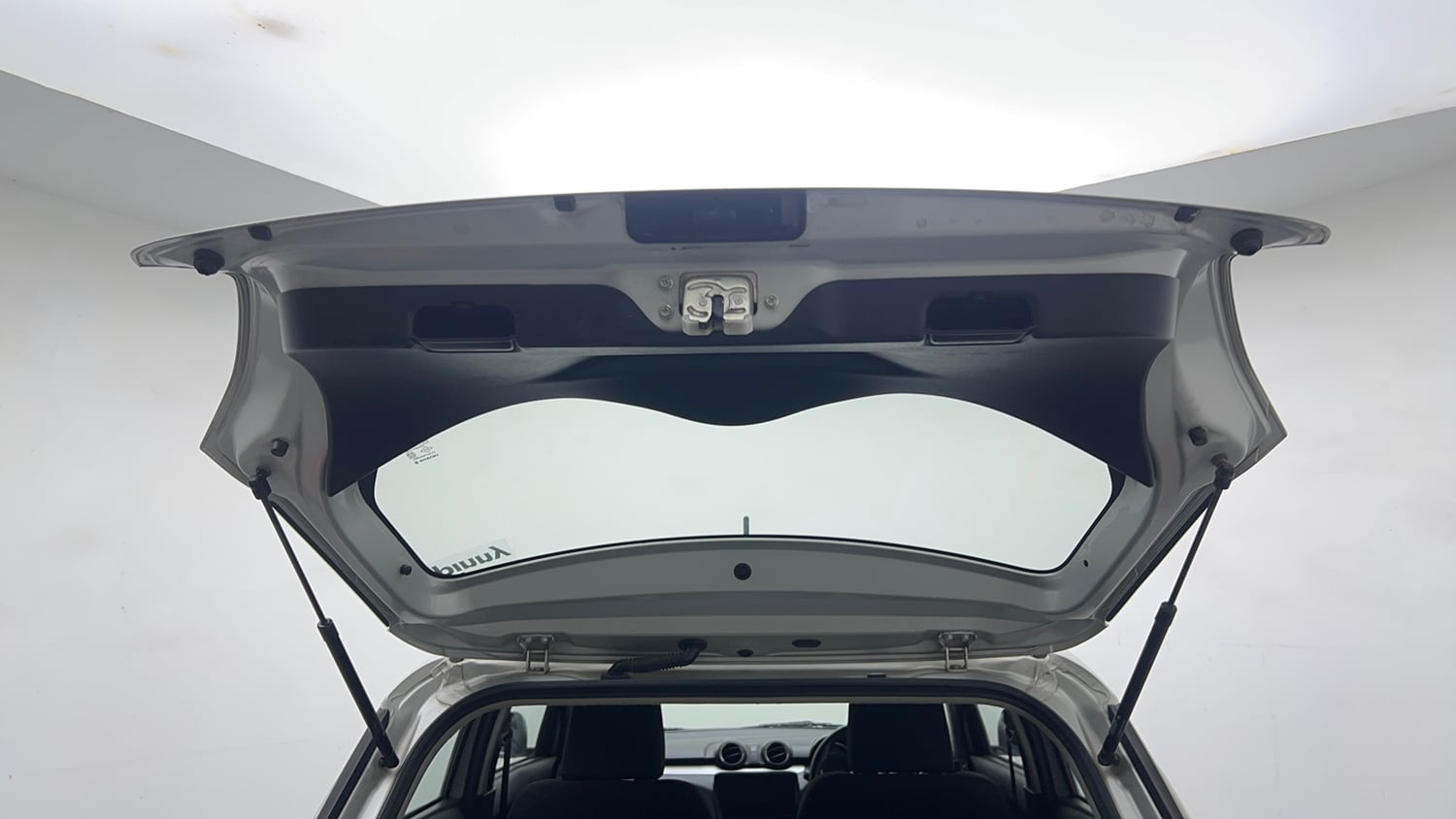 Used 2021 Maruti Suzuki Swift VXi Petrol Manual interior DICKY DOOR OPEN VIEW