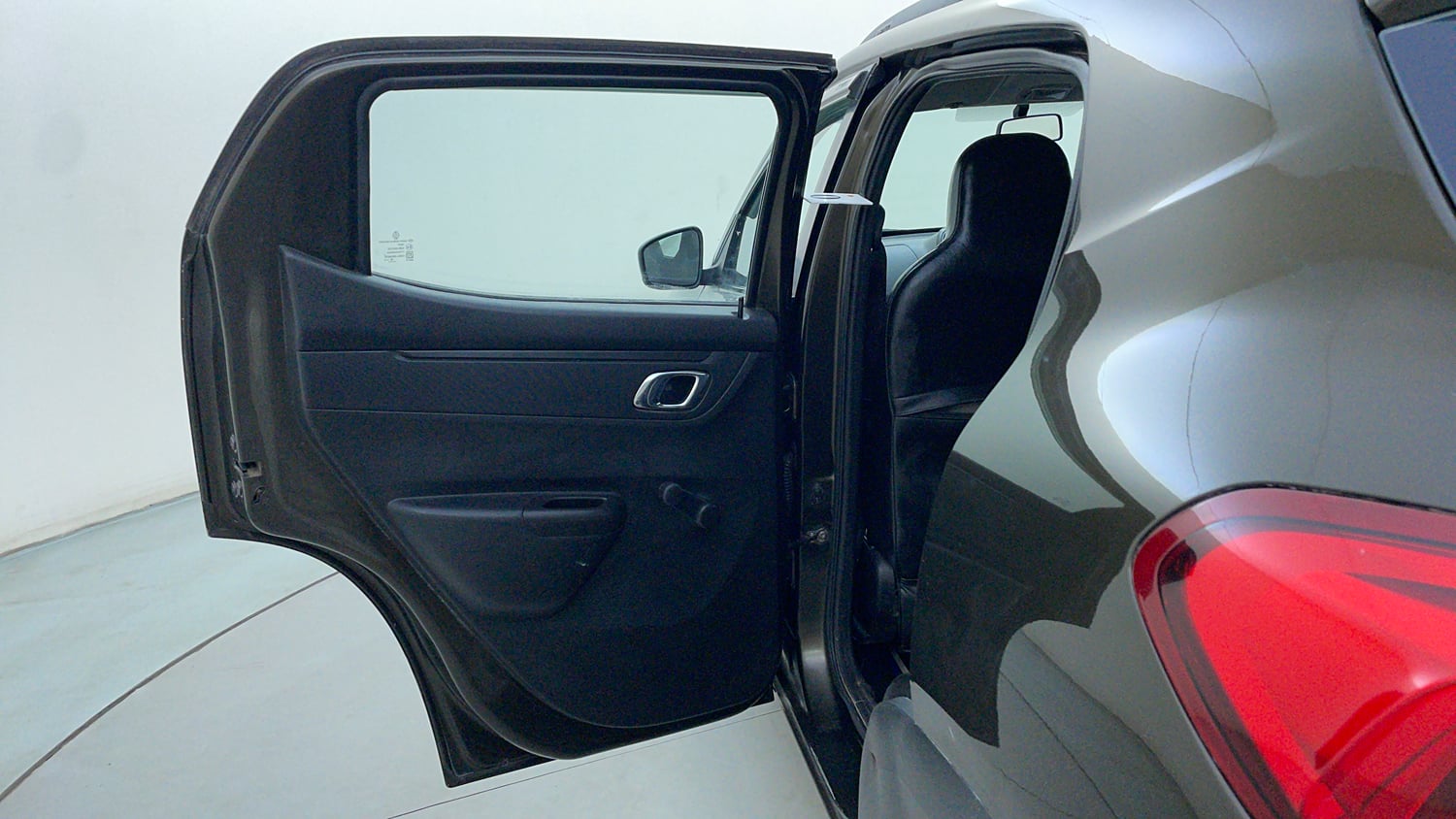 Used 2019 Renault Kwid 1.0 RXT AMT Opt Petrol Automatic interior LEFT REAR DOOR OPEN VIEW