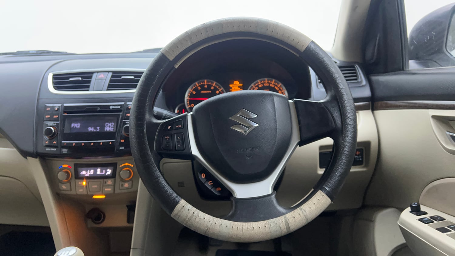 Used 2016 Maruti Suzuki Swift Dzire ZXI Petrol Manual interior STEERING VIEW