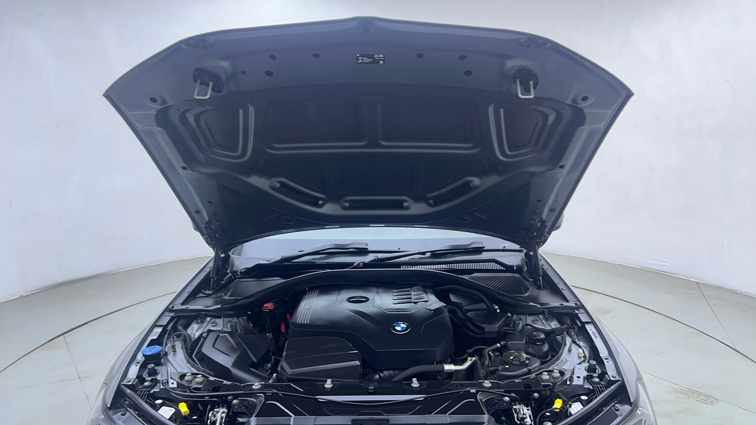 Used 2024 BMW 3 Series Gran Limousine 330Li M Sport Pro Editon Petrol Automatic engine ENGINE & BONNET OPEN FRONT VIEW
