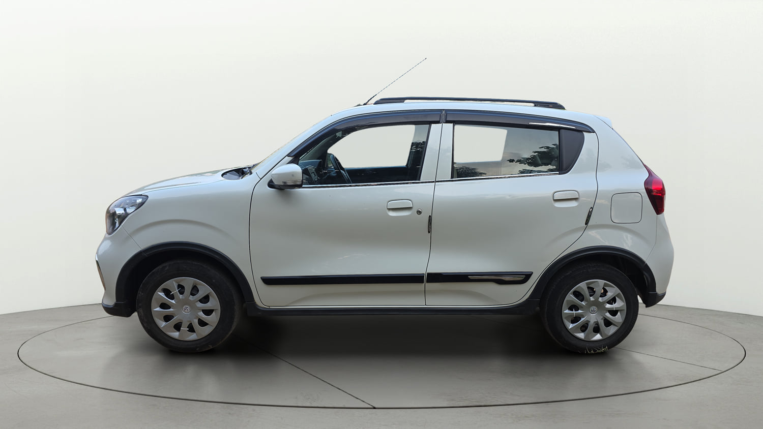 Used 2023 Maruti Suzuki Celerio ZXi Petrol Manual exterior LEFT SIDE VIEW