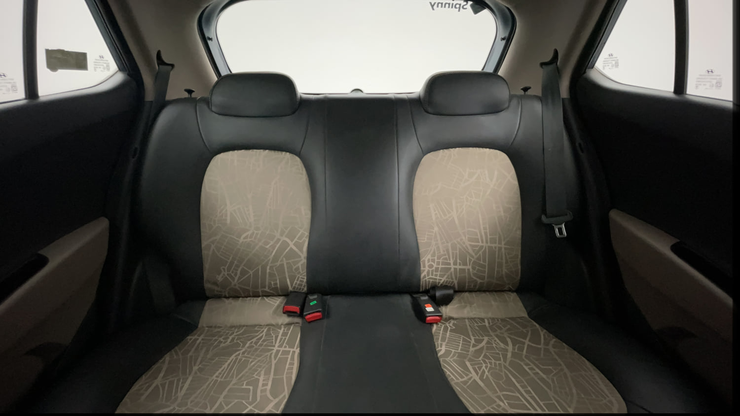 Used 2014 Hyundai Grand i10 Magna 1.2 Kappa VTVT Petrol Manual interior REAR SEAT CONDITION VIEW