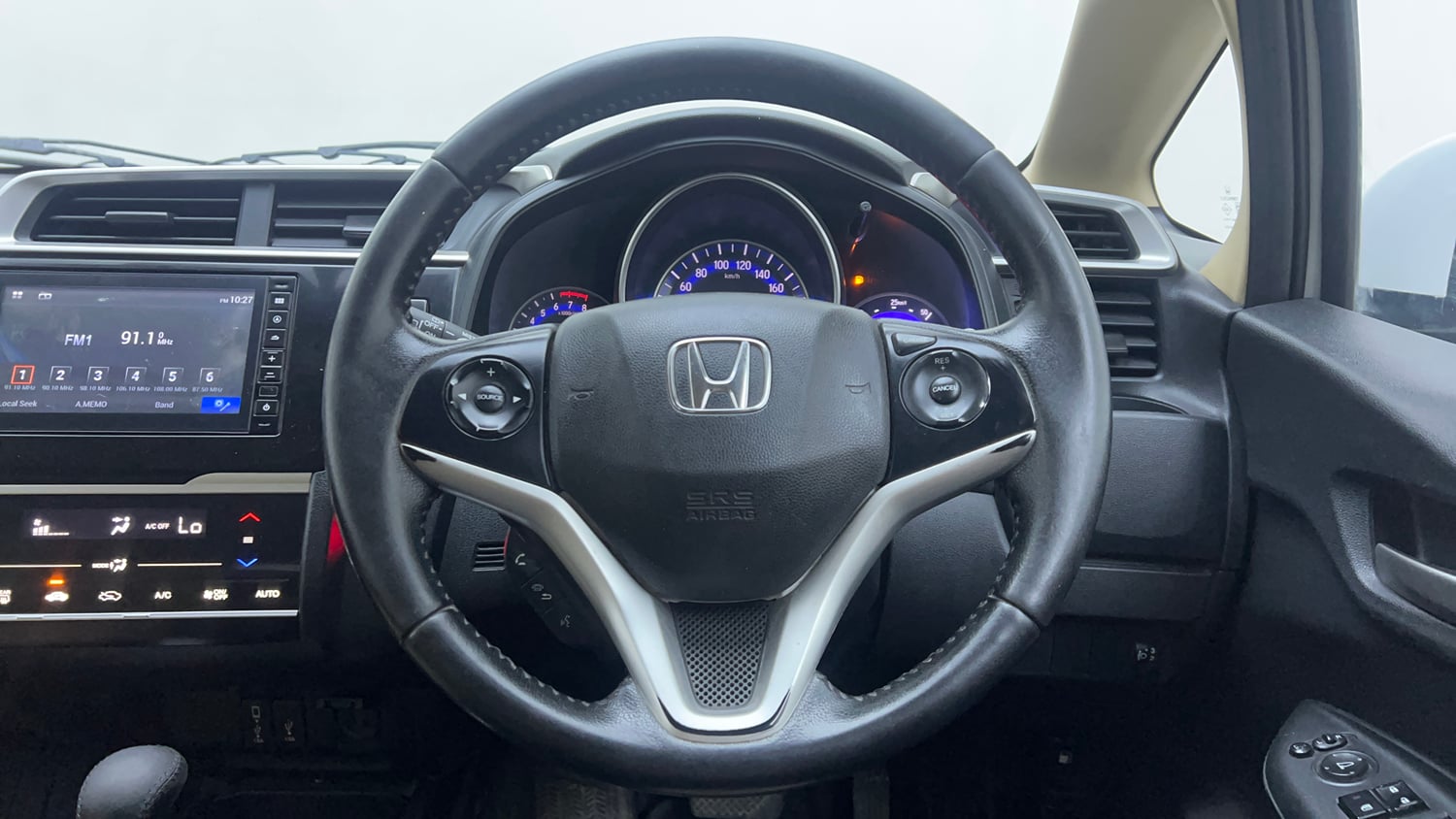 Used 2018 Honda Jazz VX CVT Petrol Petrol Automatic interior STEERING VIEW