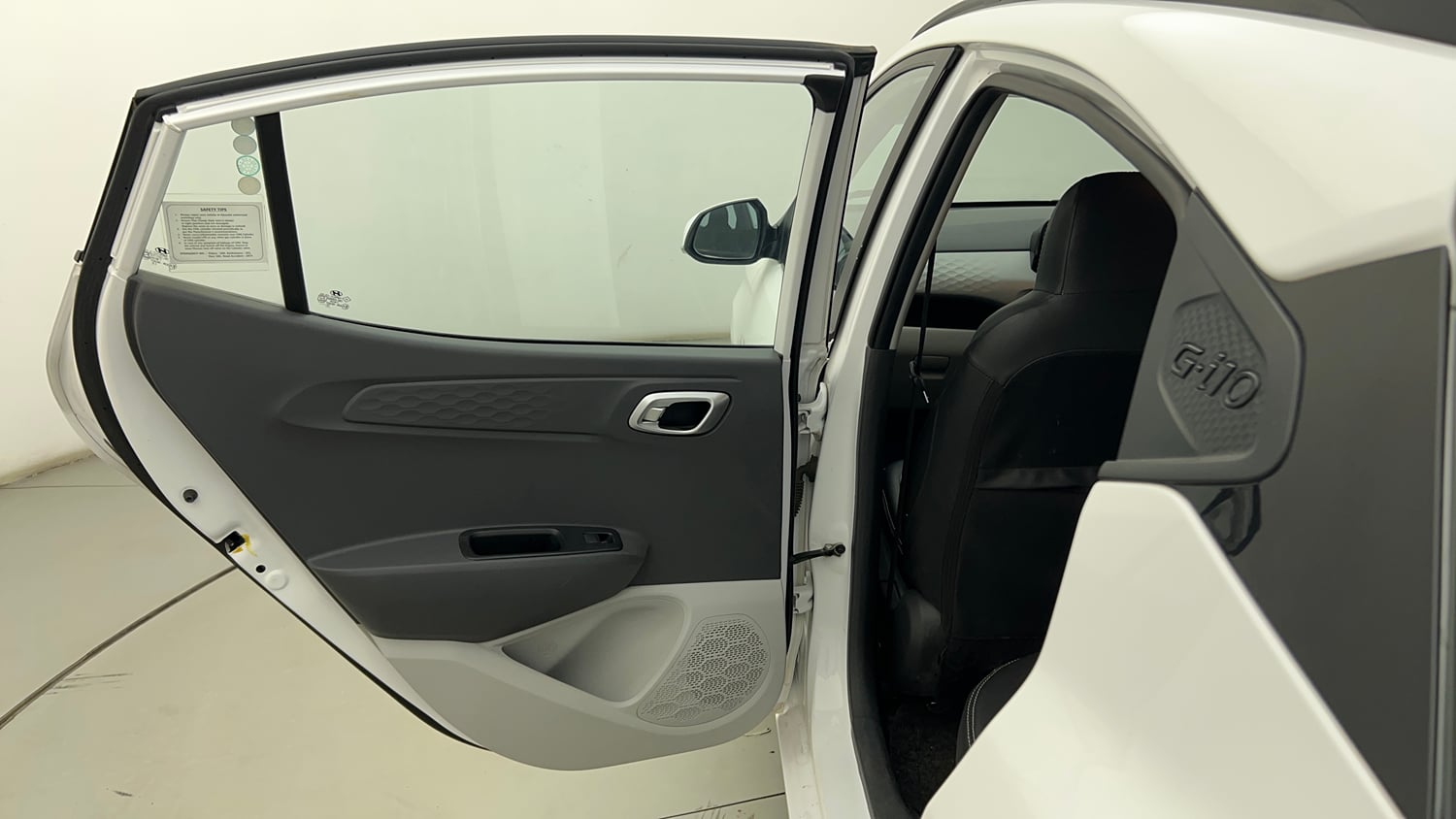 Used 2024 Hyundai Grand i10 Nios Sportz 1.2 Hy-CNG Duo Cng Manual interior LEFT REAR DOOR OPEN VIEW
